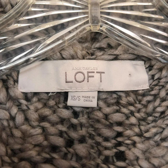 🍁LOFT Cream Knit Bohemian Poncho Sweater XS/S - Picture 4 of 7